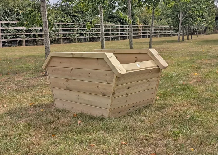 Wooden kids Mini Skip & Blocks play equipment
